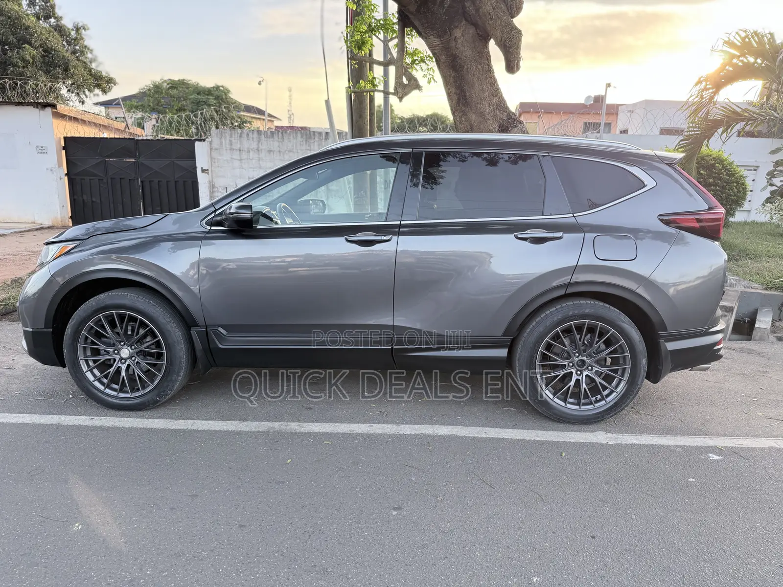 Honda CR-V 2021 Gray