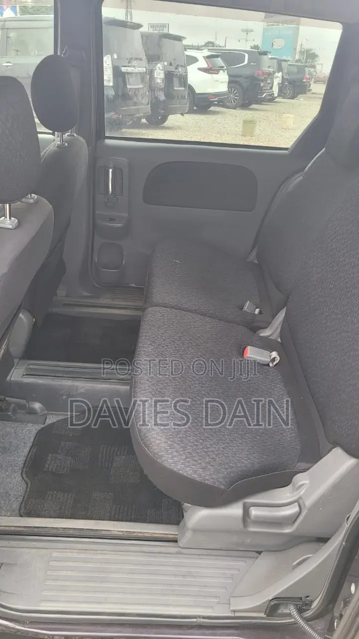 Toyota Sienta 2015 Gray