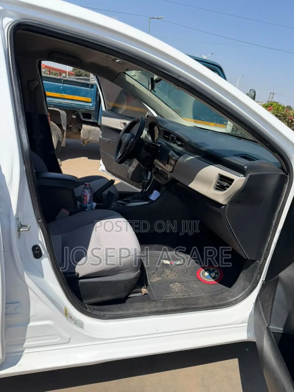 Toyota Corolla 2014 White