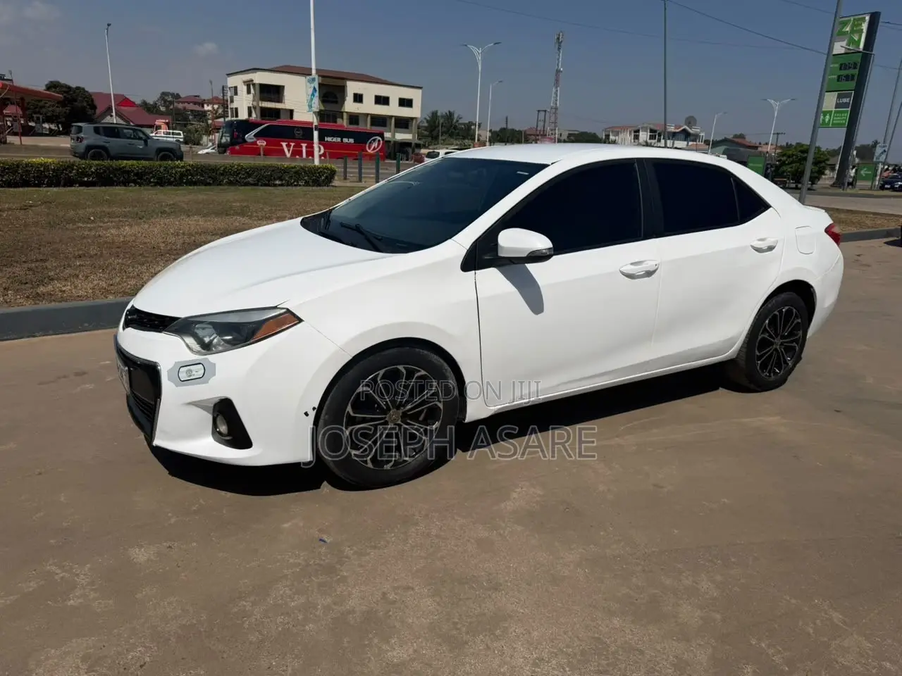 Toyota Corolla 2014 White