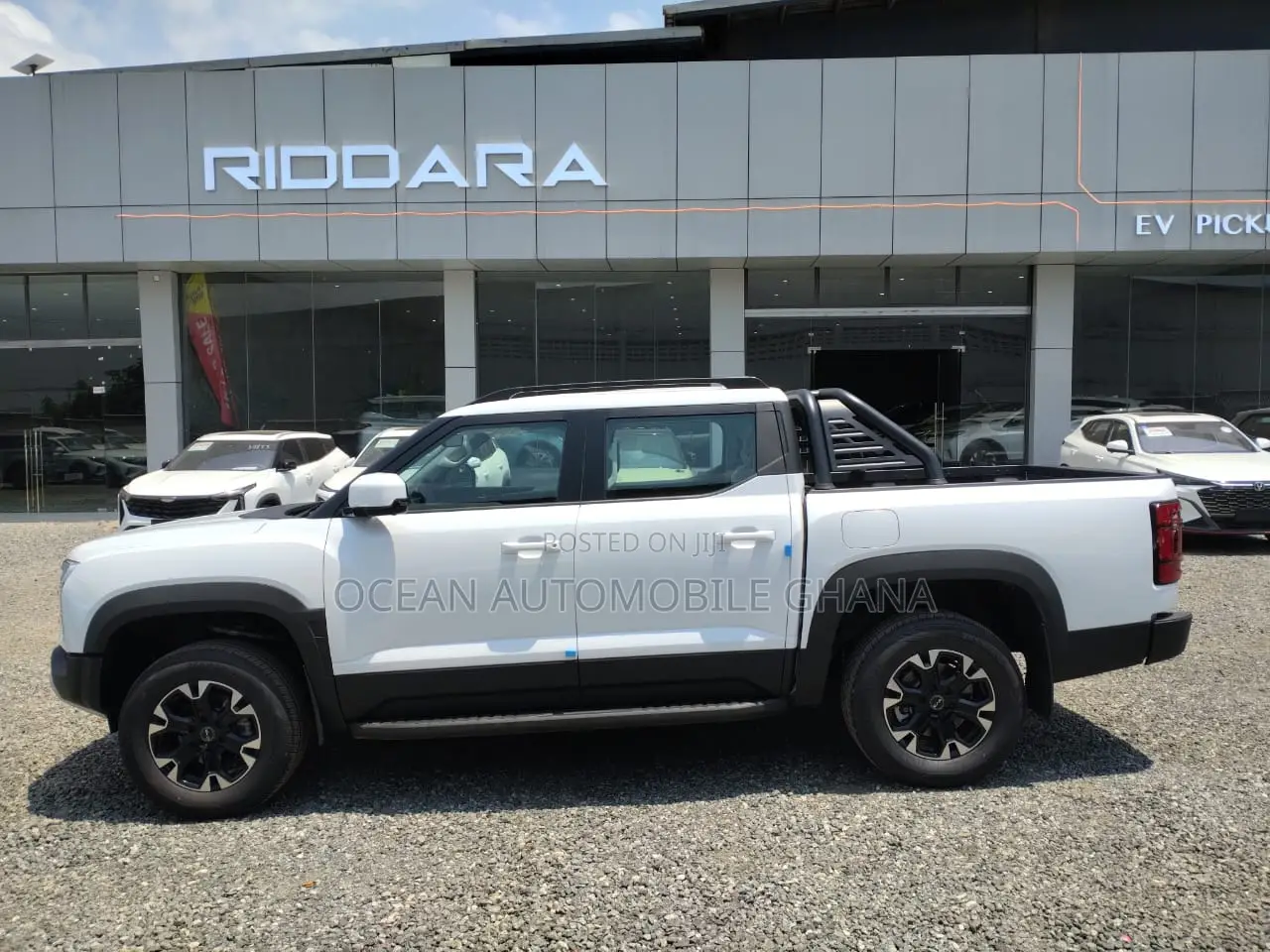 New BYD Shark 6 Shark Pickup 2026 White