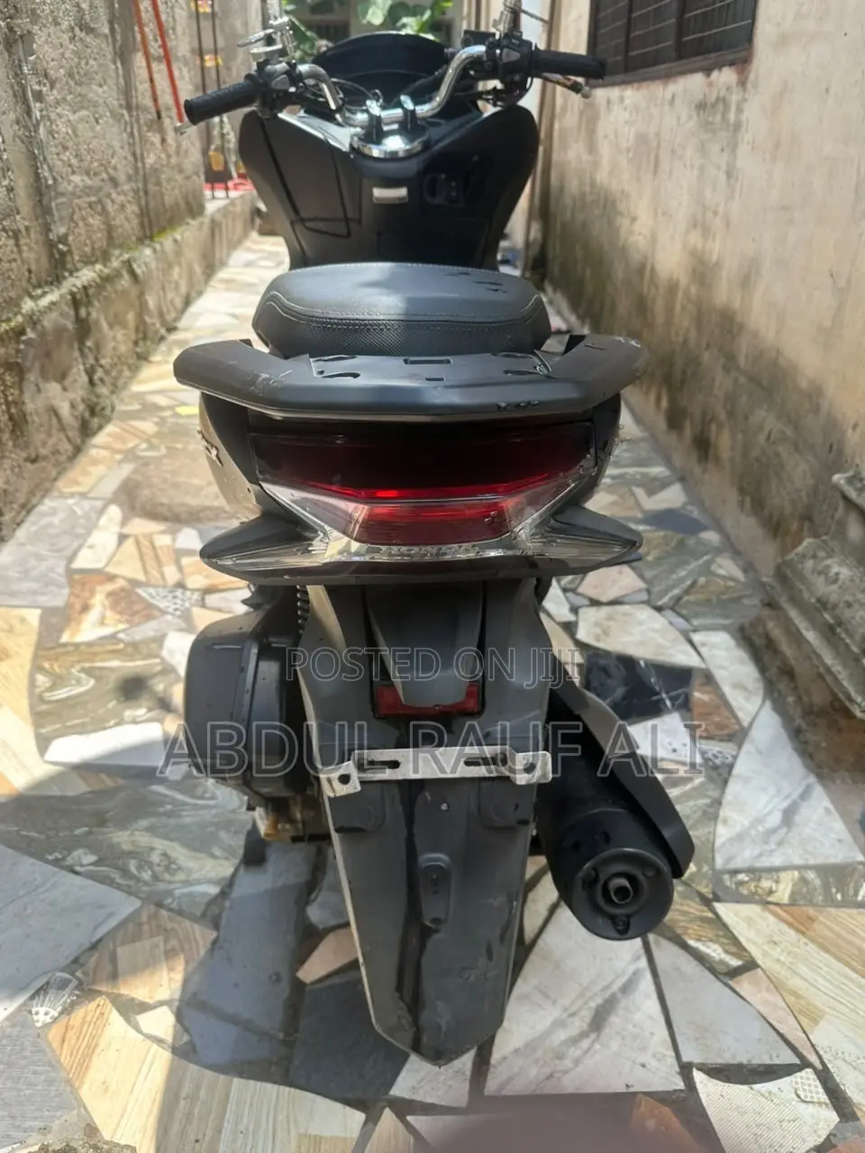 Honda 2022 Gray