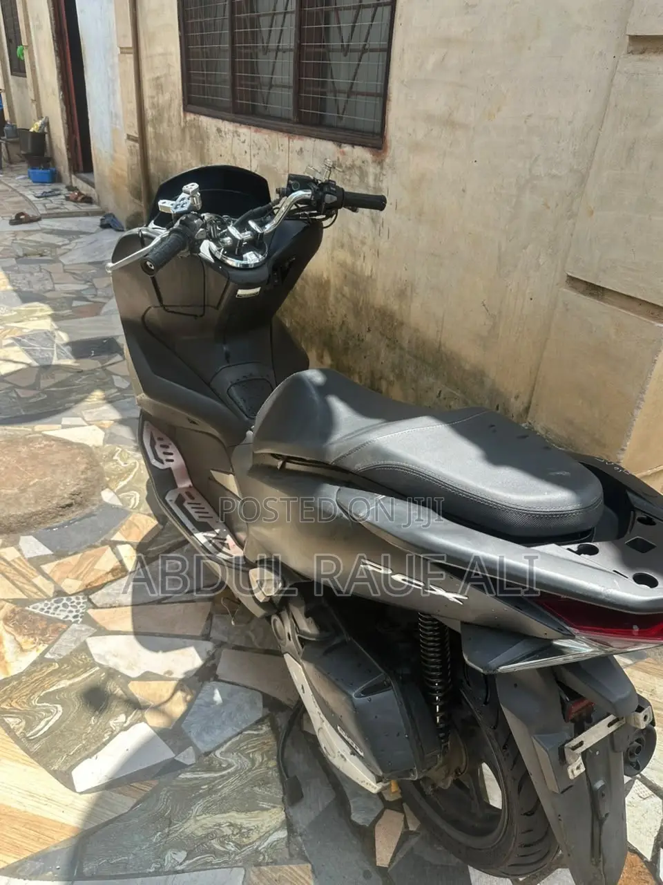 Honda 2022 Gray