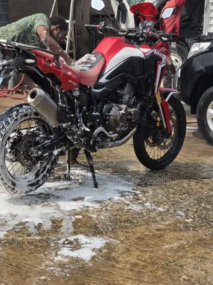 Honda 2017 Red