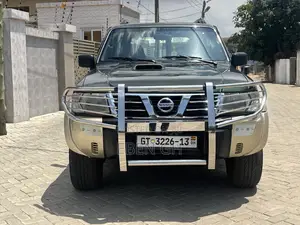Nissan Patrol 3.0 GRX 2008 Green
