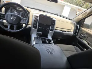 Dodge RAM 2012 Silver
