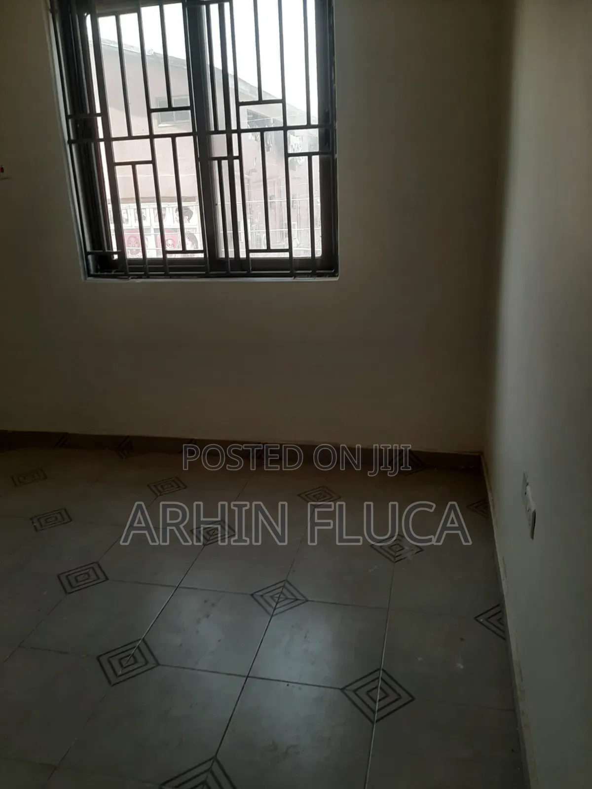 2bdrm Apartment in Ahrin, Paradise Residential Area for rent