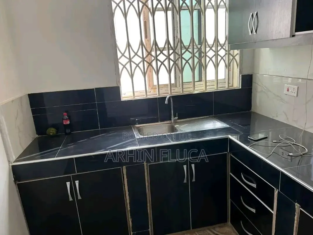 2bdrm Apartment in Ahrin, Paradise Residential Area for rent