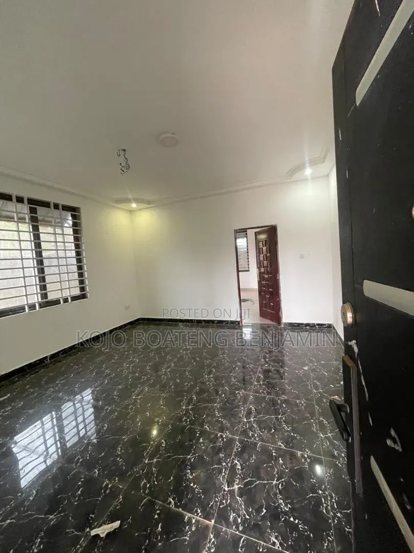 1bdrm Apartment in New Site for rent