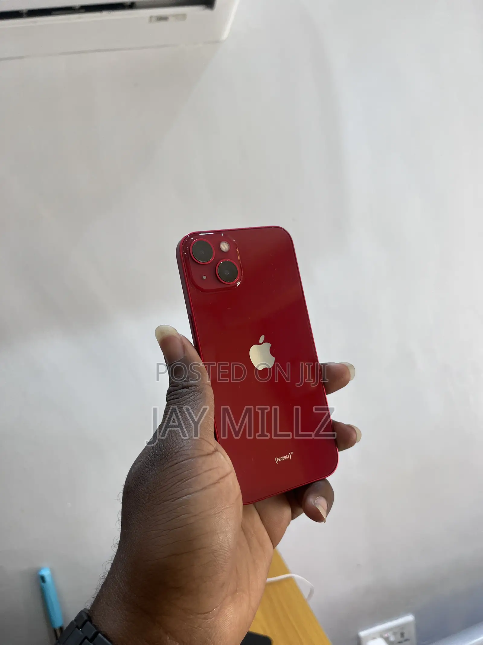 Apple iPhone 13 128 GB Red