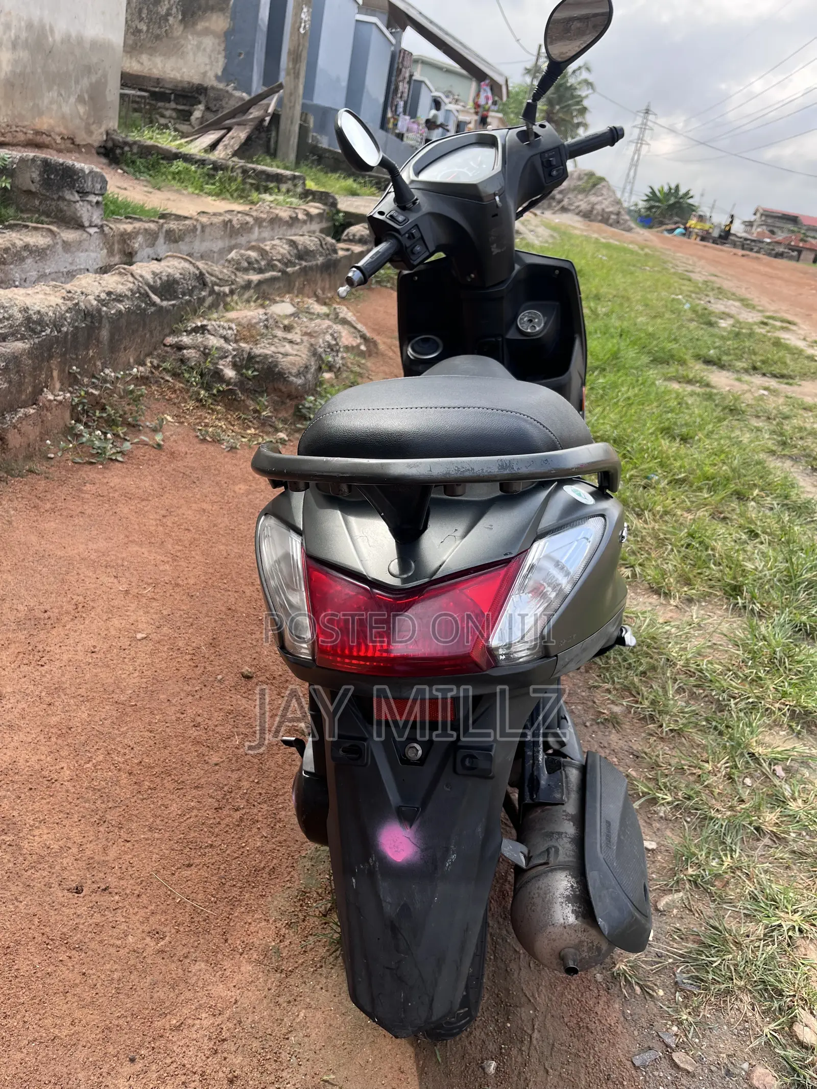 Yamaha 2011 Gray