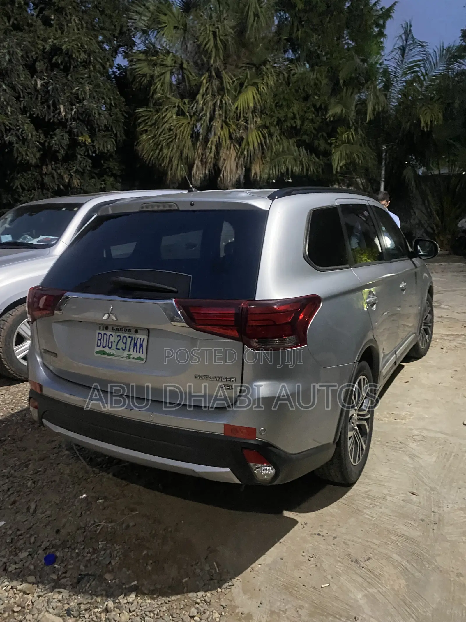 Mitsubishi Outlander 2016 Silver