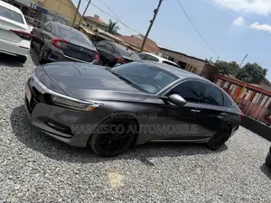 Honda Accord Touring 2.0T 2020 Gray