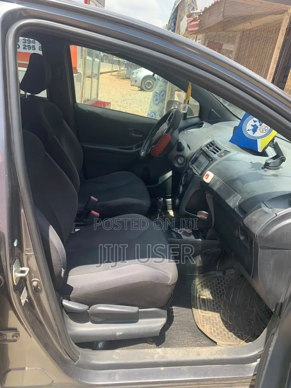 Toyota Vitz 1.5 FWD 3dr 2016 Gray