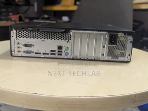 Desktop Computer Lenovo ThinkCentre M720 SFF 8GB AMD Ryzen 5 SSD 256GB