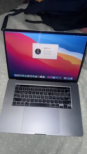 Laptop Apple MacBook Pro 2019 64GB Intel Core i9 HDD+SSD 1T