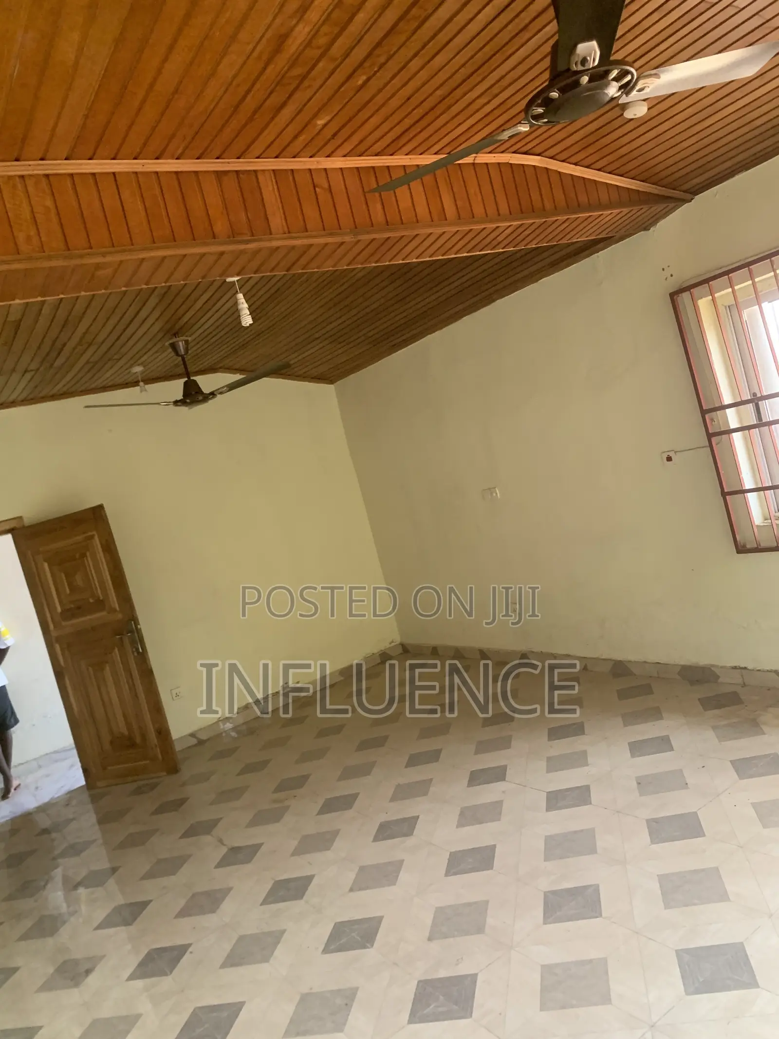 3bdrm House in Nanakrom, Botwe, East Legon for rent