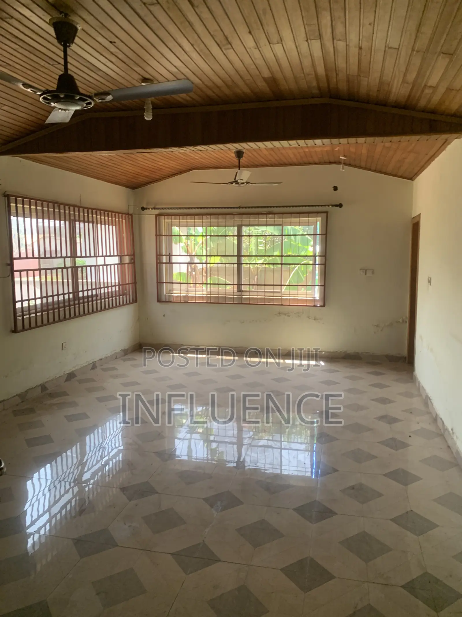 3bdrm House in Nanakrom, Botwe, East Legon for rent