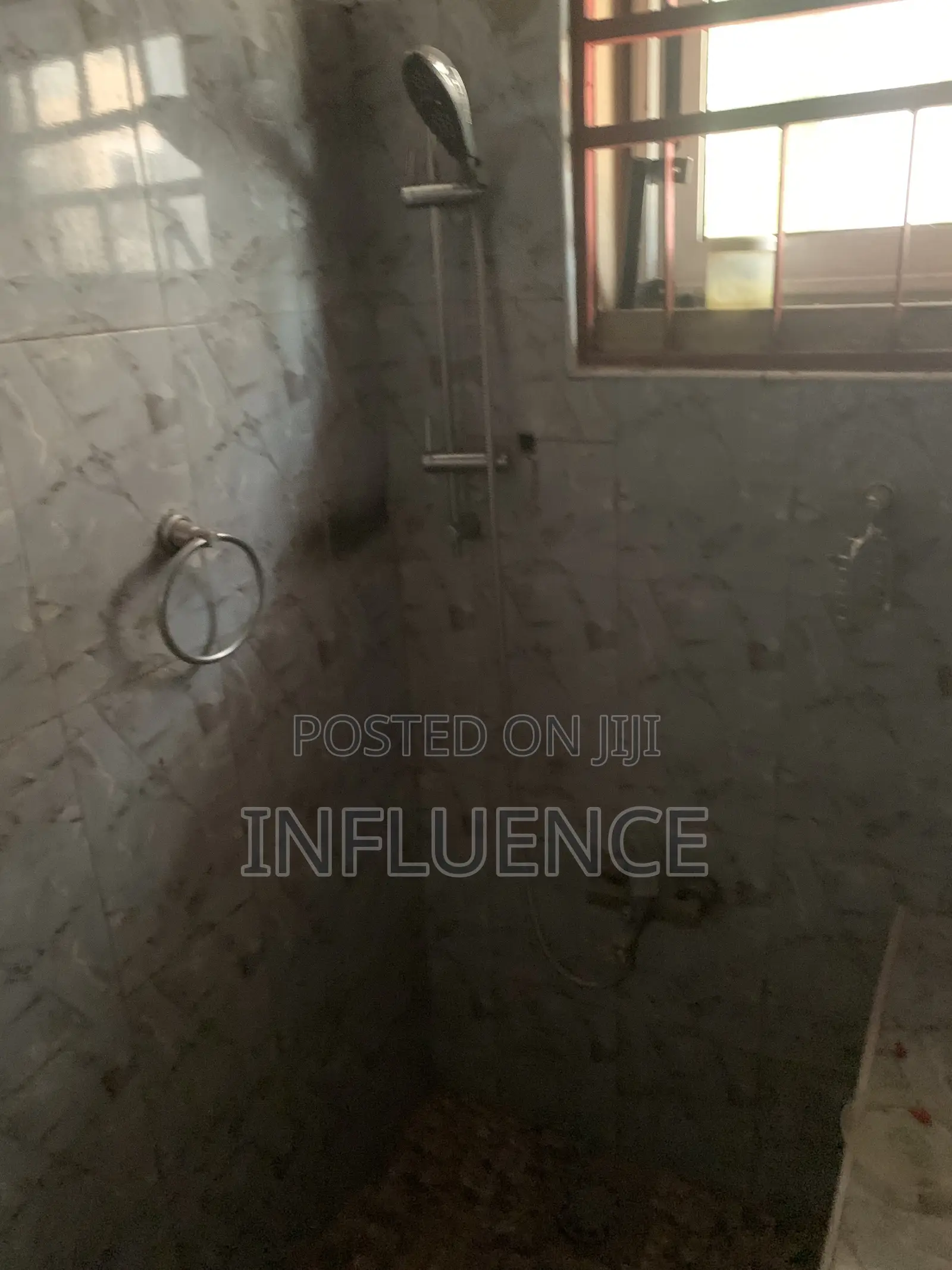3bdrm House in Nanakrom, Botwe, East Legon for rent