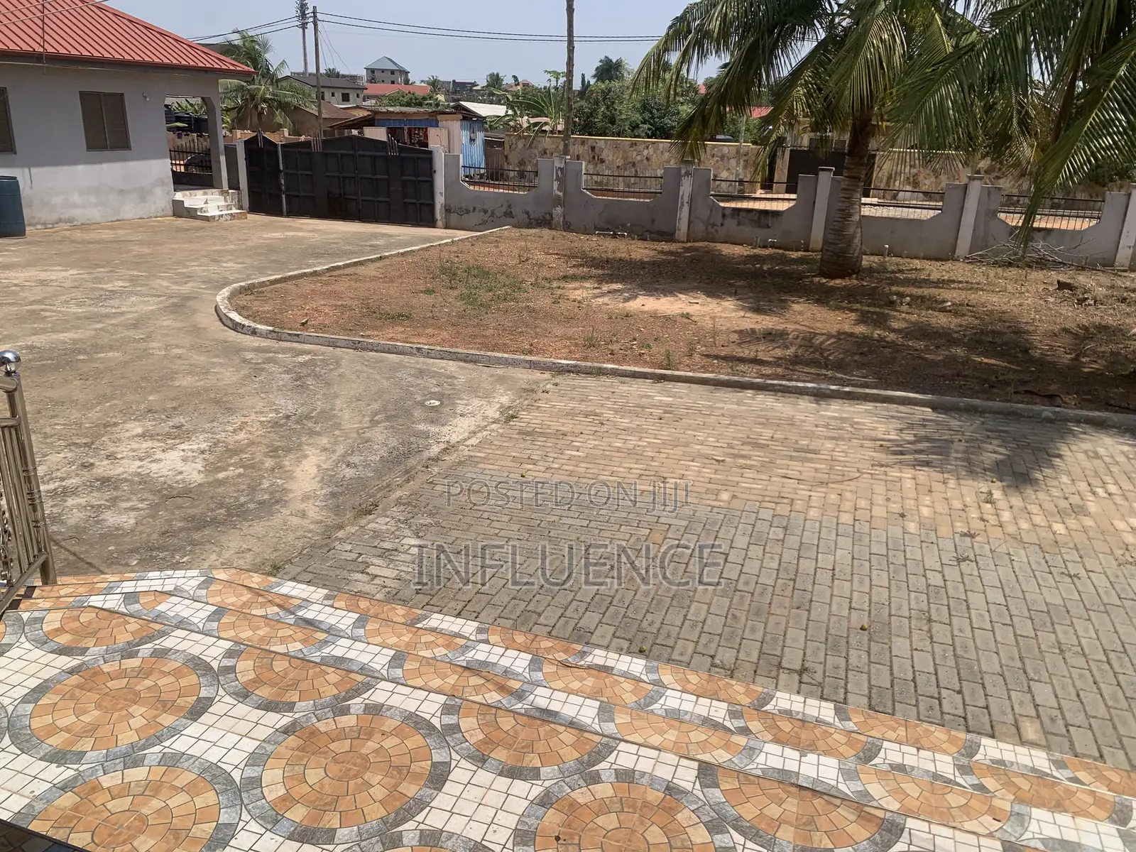 3bdrm House in Nanakrom, Botwe, East Legon for rent