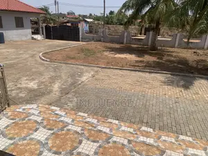 3bdrm House in Nanakrom, Botwe, East Legon for rent
