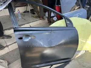 Toyota RAV4 2016 2017 Empty Boot