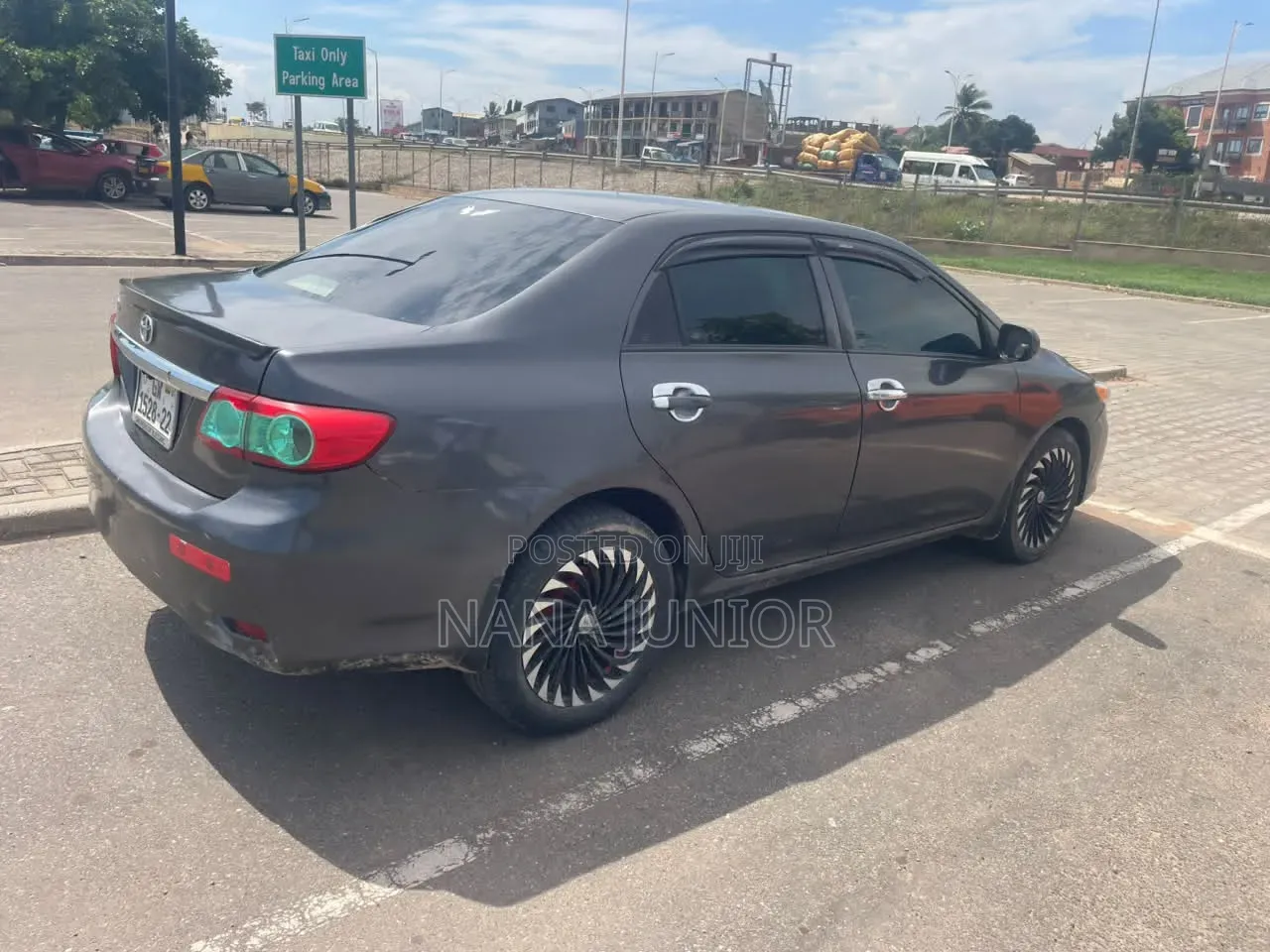 Toyota Corolla 2013 Matt Black