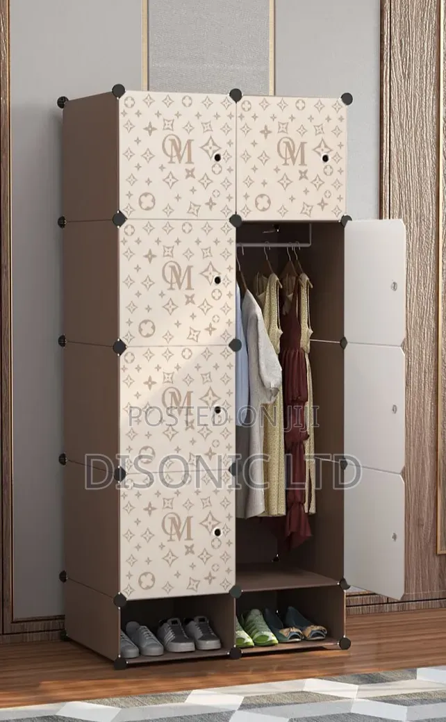 8 Cubes Plastic Wardrobe
