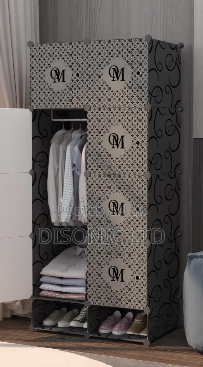 8 Cubes Plastic Wardrobe