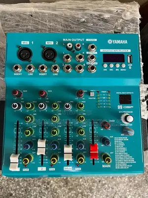 Yamaha DSP 99 Mixer Console
