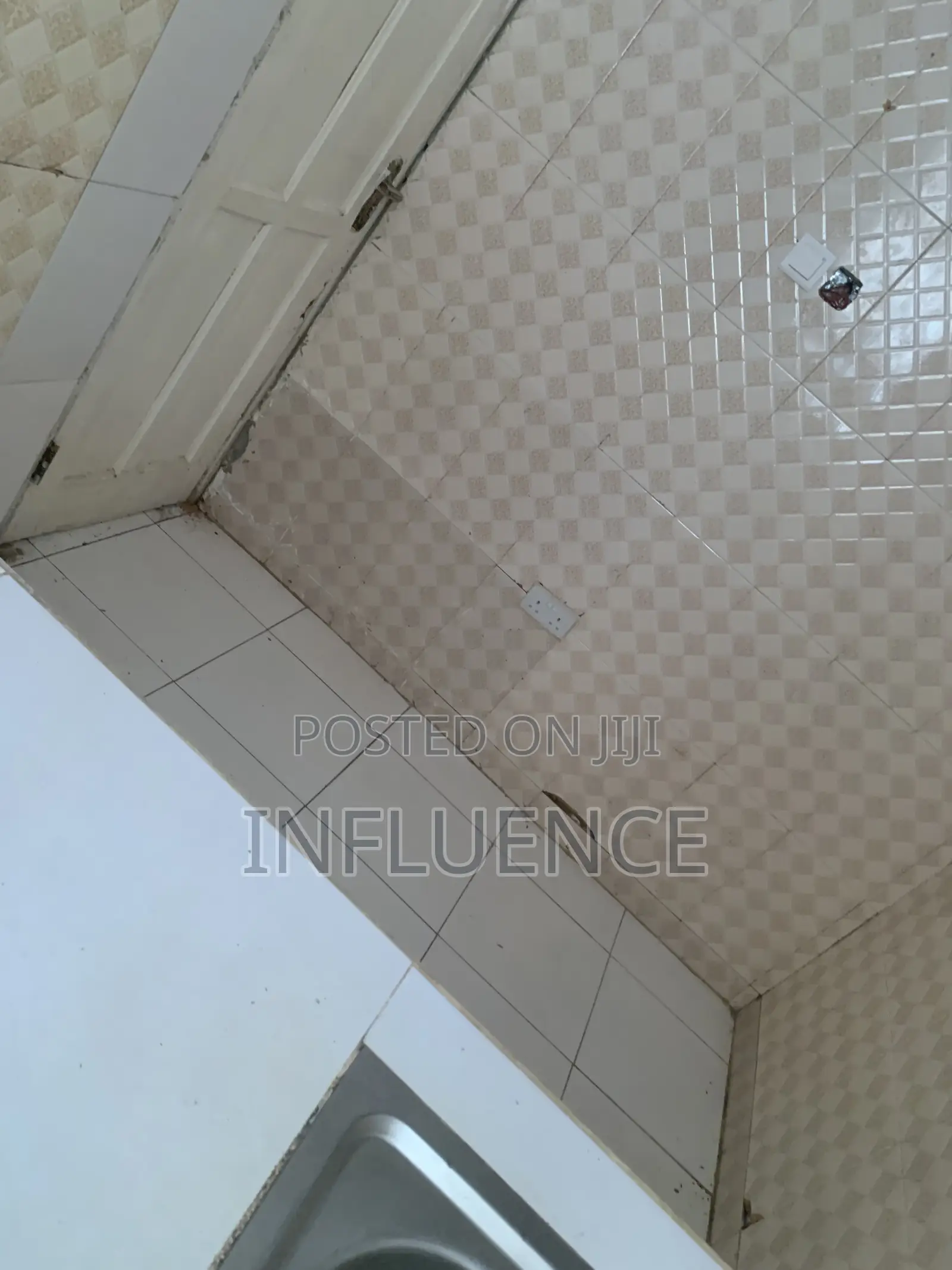1bdrm Apartment in Nanakrom, Botwe, East Legon for rent