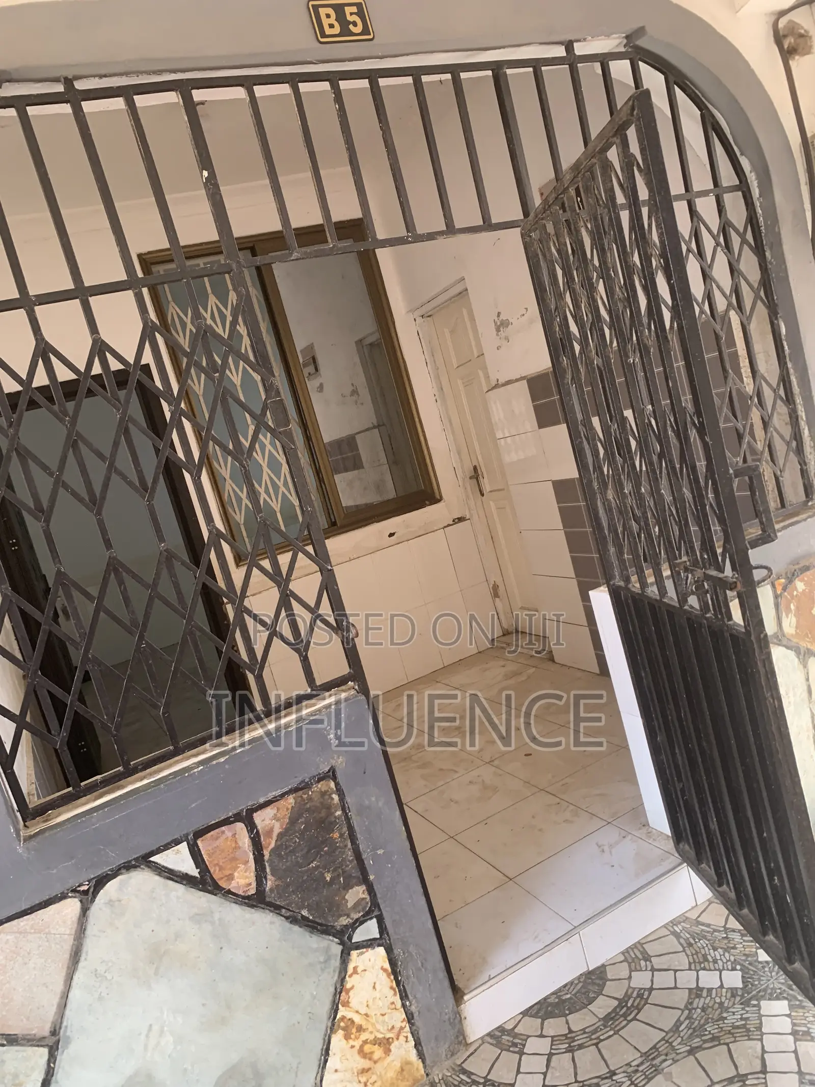 1bdrm Apartment in Nanakrom, Botwe, East Legon for rent