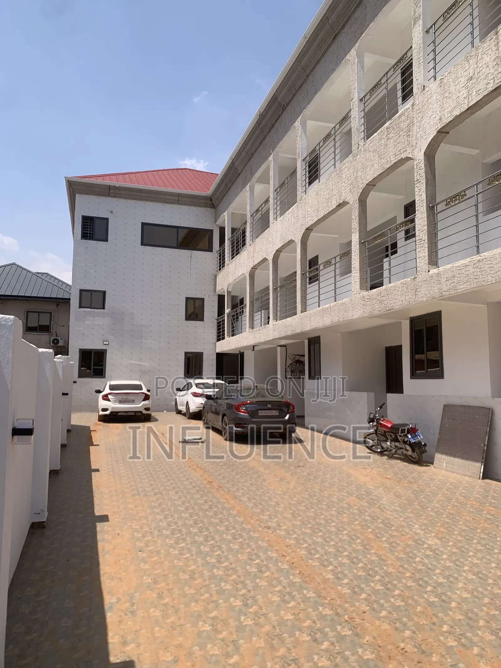 1bdrm Apartment in Nanakrom, Botwe, East Legon for rent