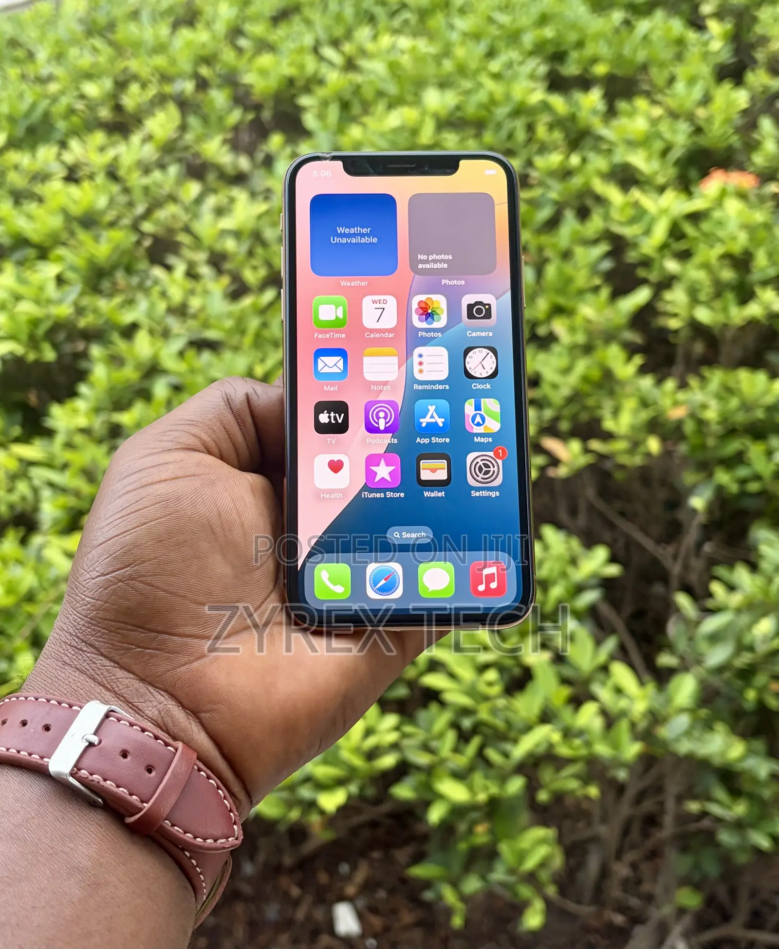 Apple iPhone XS 64 GB Gold