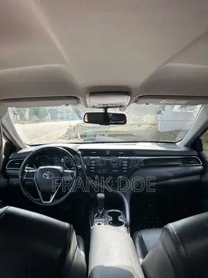 Toyota Camry LE FWD (2.5L 4cyl 8AM) 2018 Black