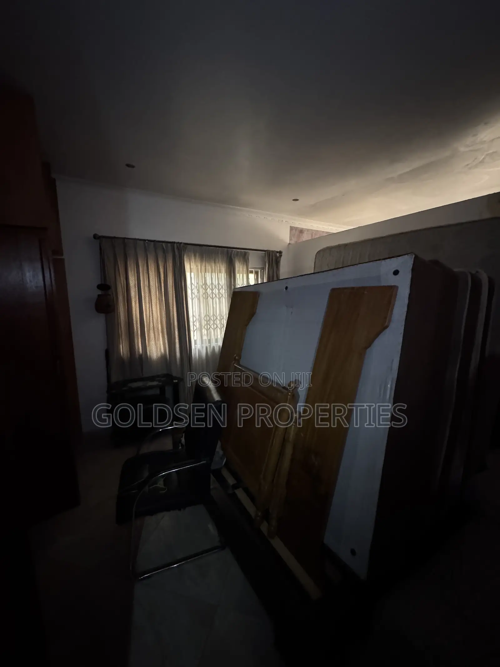 1bdrm Apartment in Mile 7 for rent