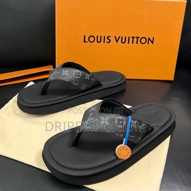 Lv Suede Thong