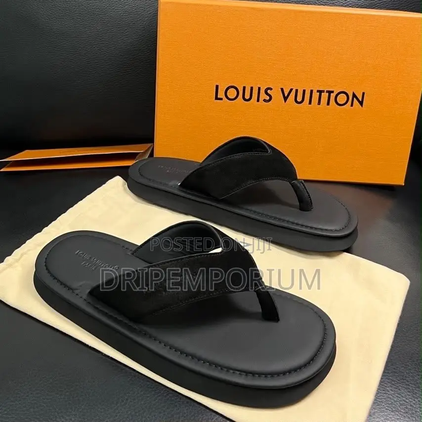 Lv Suede Thong