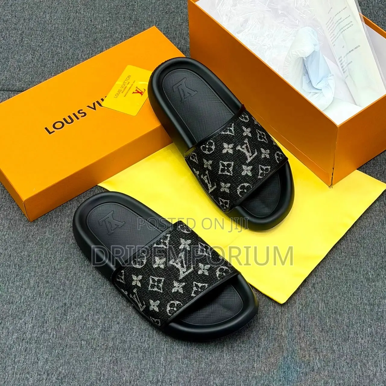 Lv Suede Thong