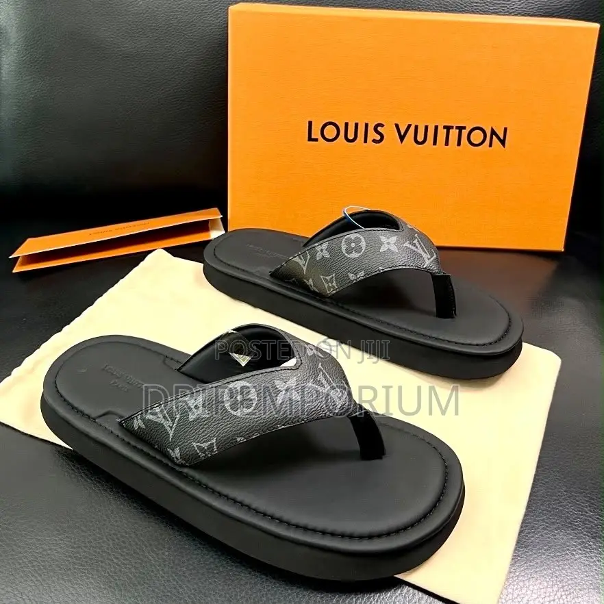 Lv Suede Thong