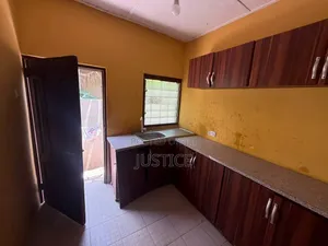 2bdrm Apartment in Onyinase Awoshie, Odorgonno for rent