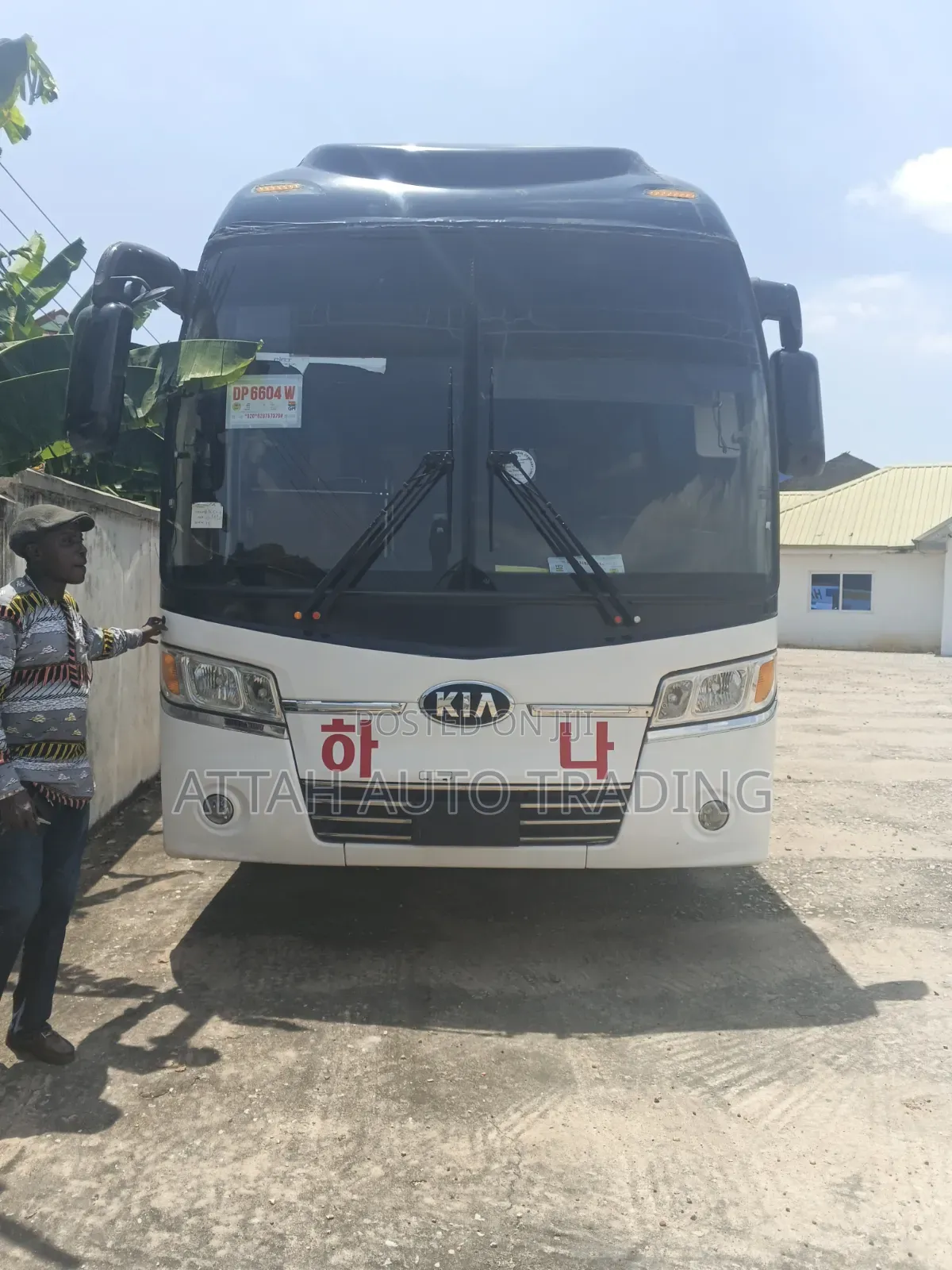 Kia Granbird 2015 White