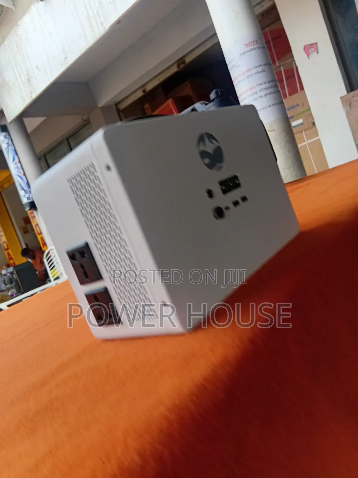 Neo Earth 300W Power Station – Compact Design, Reliable Power