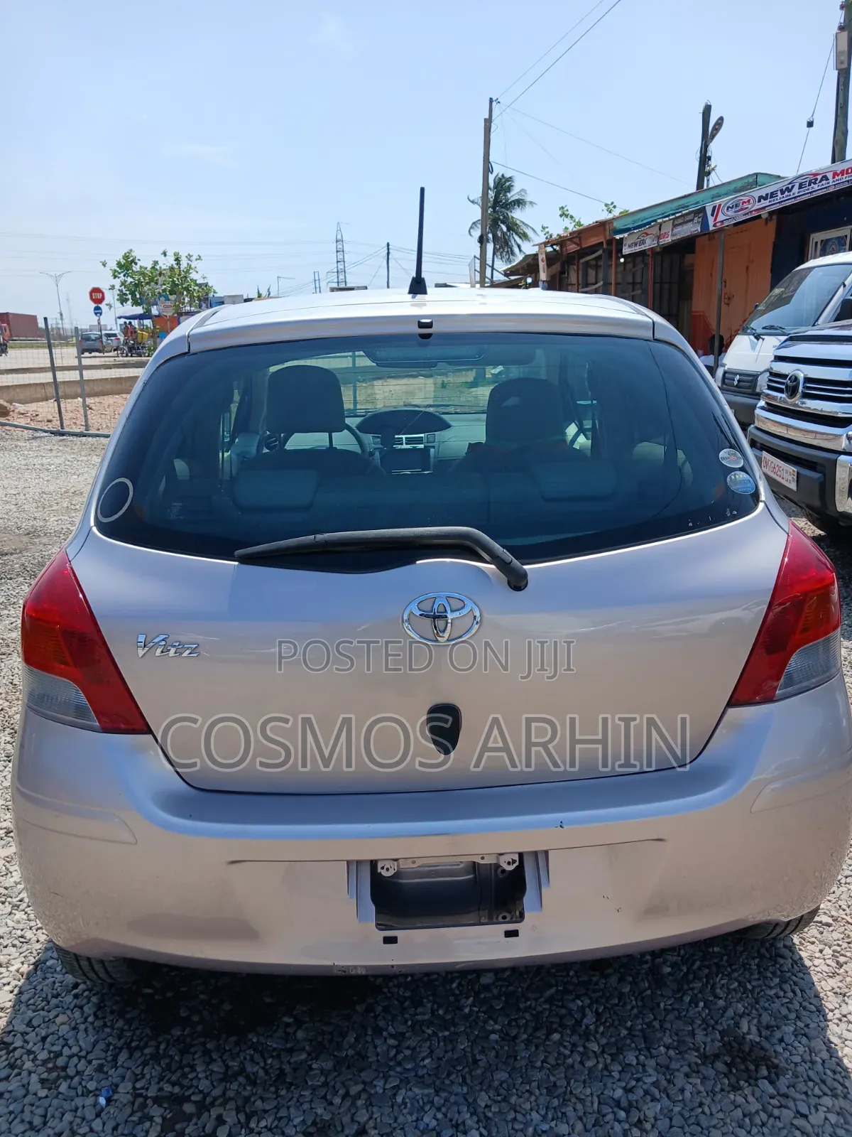 Toyota Vitz 2010 Gray