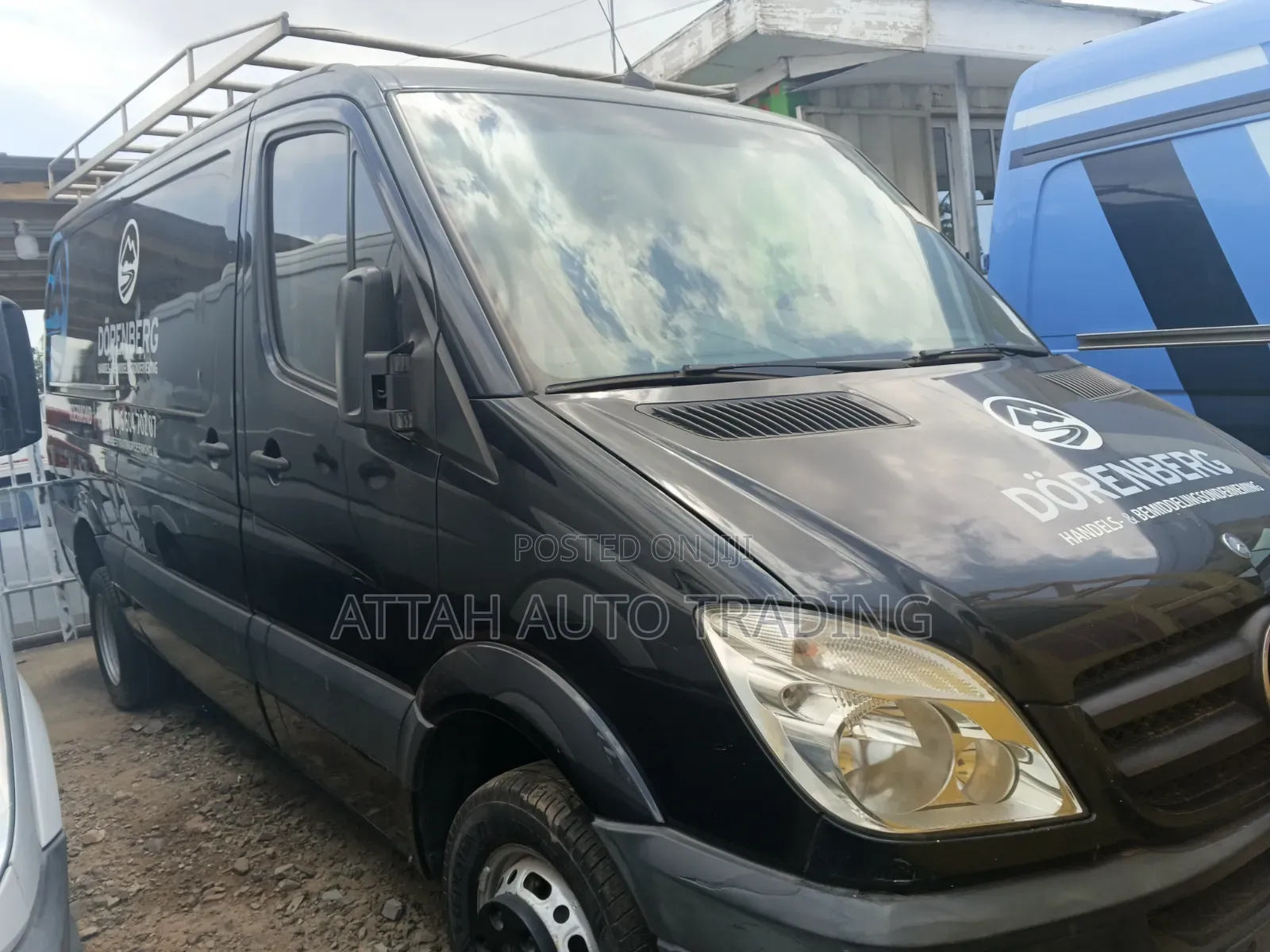 Mercedes-Benz Sprinter 2012 Black