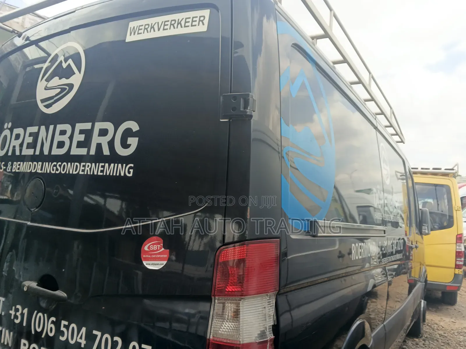 Mercedes-Benz Sprinter 2012 Black