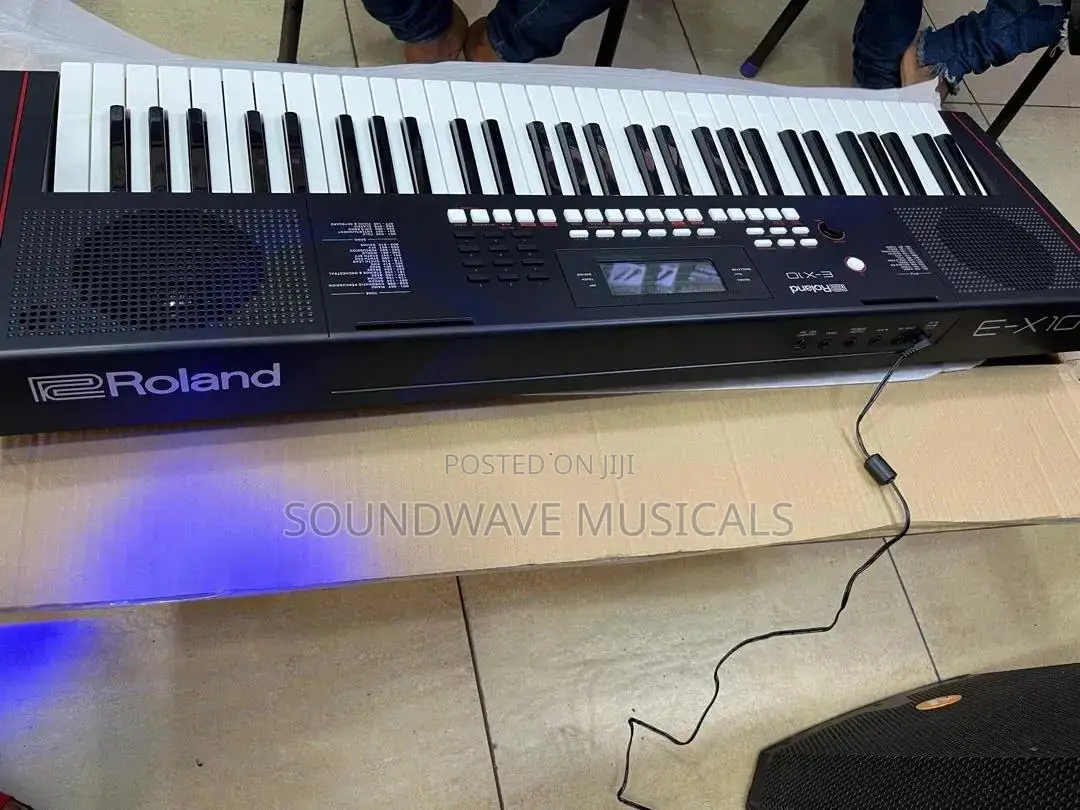 Roland E-X10 Arranger Keyboard