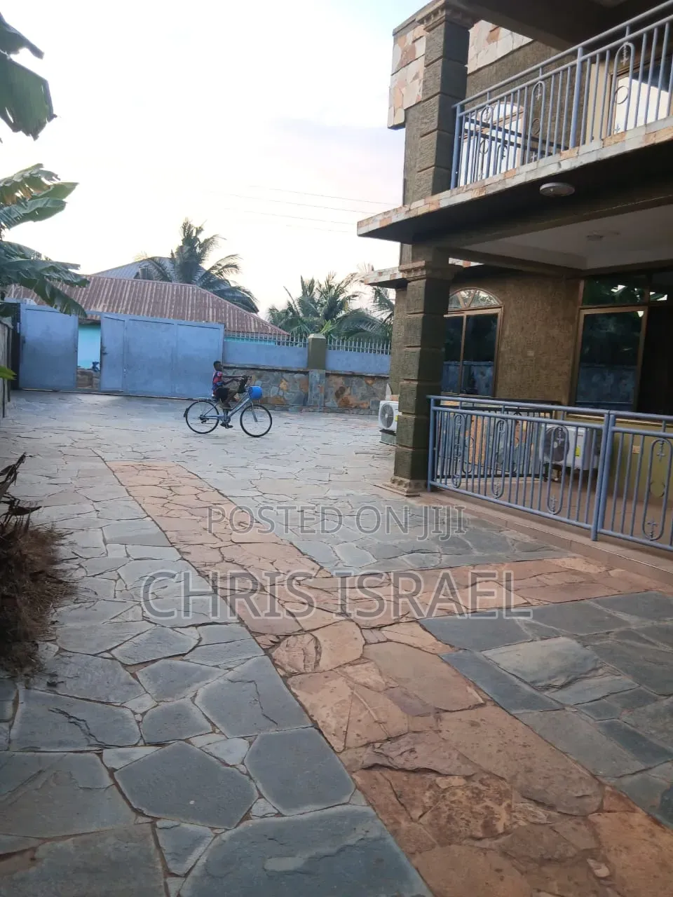 2bdrm Apartment in School Junction for rent