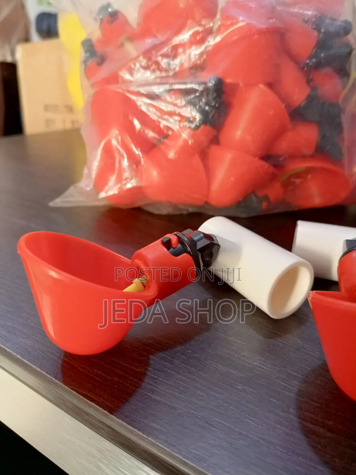 Pipe Connector Drinker