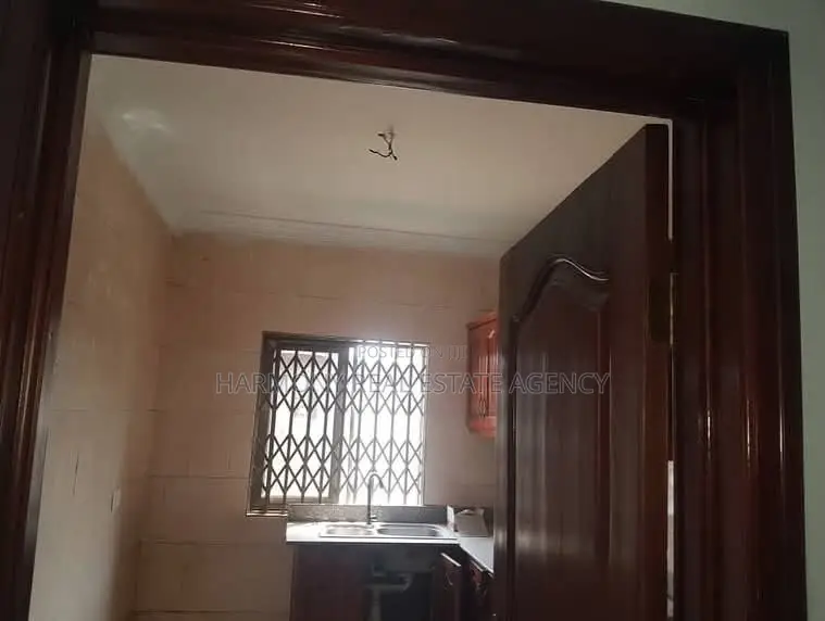 2bdrm Apartment in Mallam Junction for rent